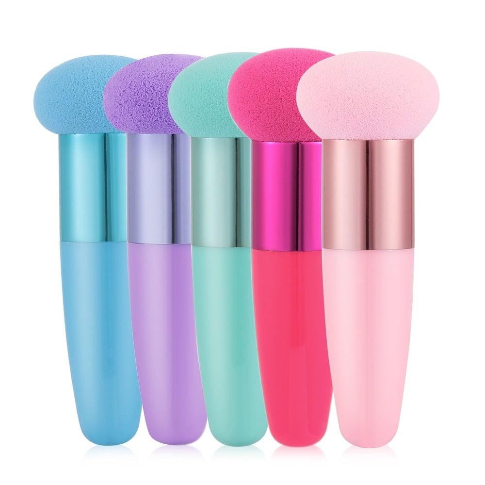Soft Mushroom Head Powder Puff Makeup Brush with Handle Tool