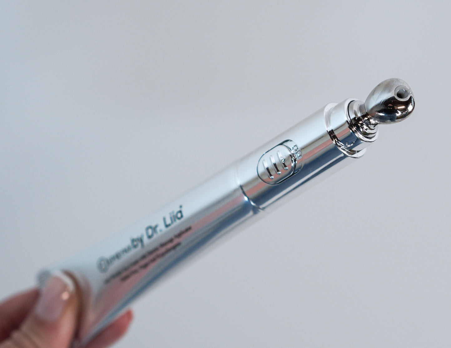 Ultra Renewal Depuffing Eye Cream Brightening for Sensitive Skin